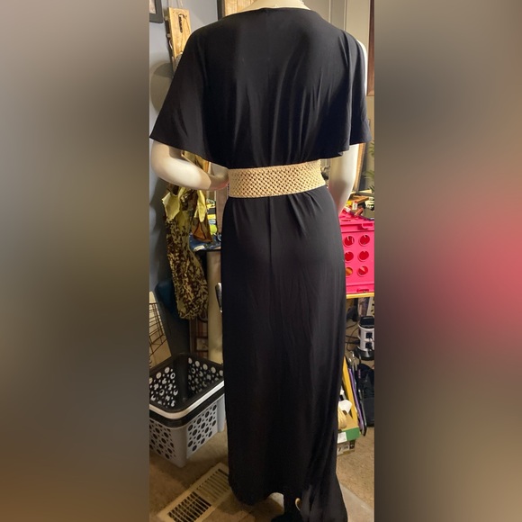 CHICOS SZ 1 (8-10) BLACK MAXI with Cold Shoulder - Picture 3 of 6